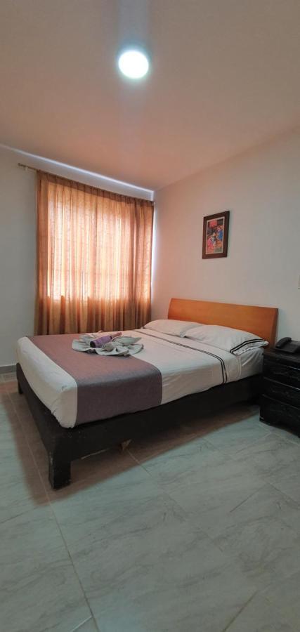 מדיין Hotel Gran Imperio מראה חיצוני תמונה
