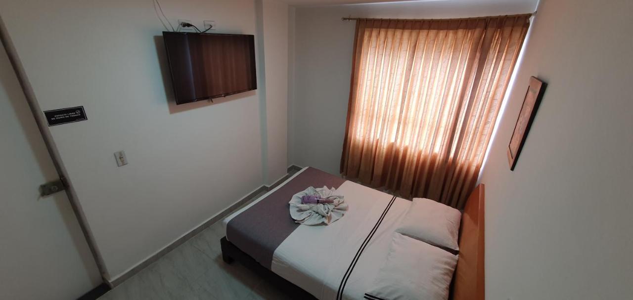 מדיין Hotel Gran Imperio מראה חיצוני תמונה