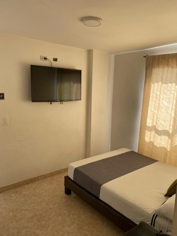 מדיין Hotel Gran Imperio מראה חיצוני תמונה