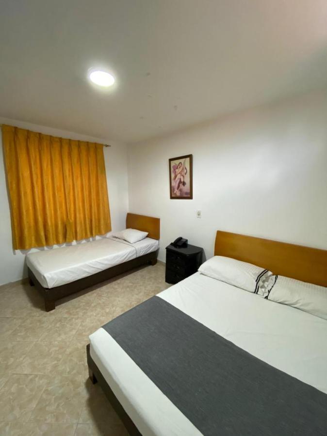 מדיין Hotel Gran Imperio מראה חיצוני תמונה
